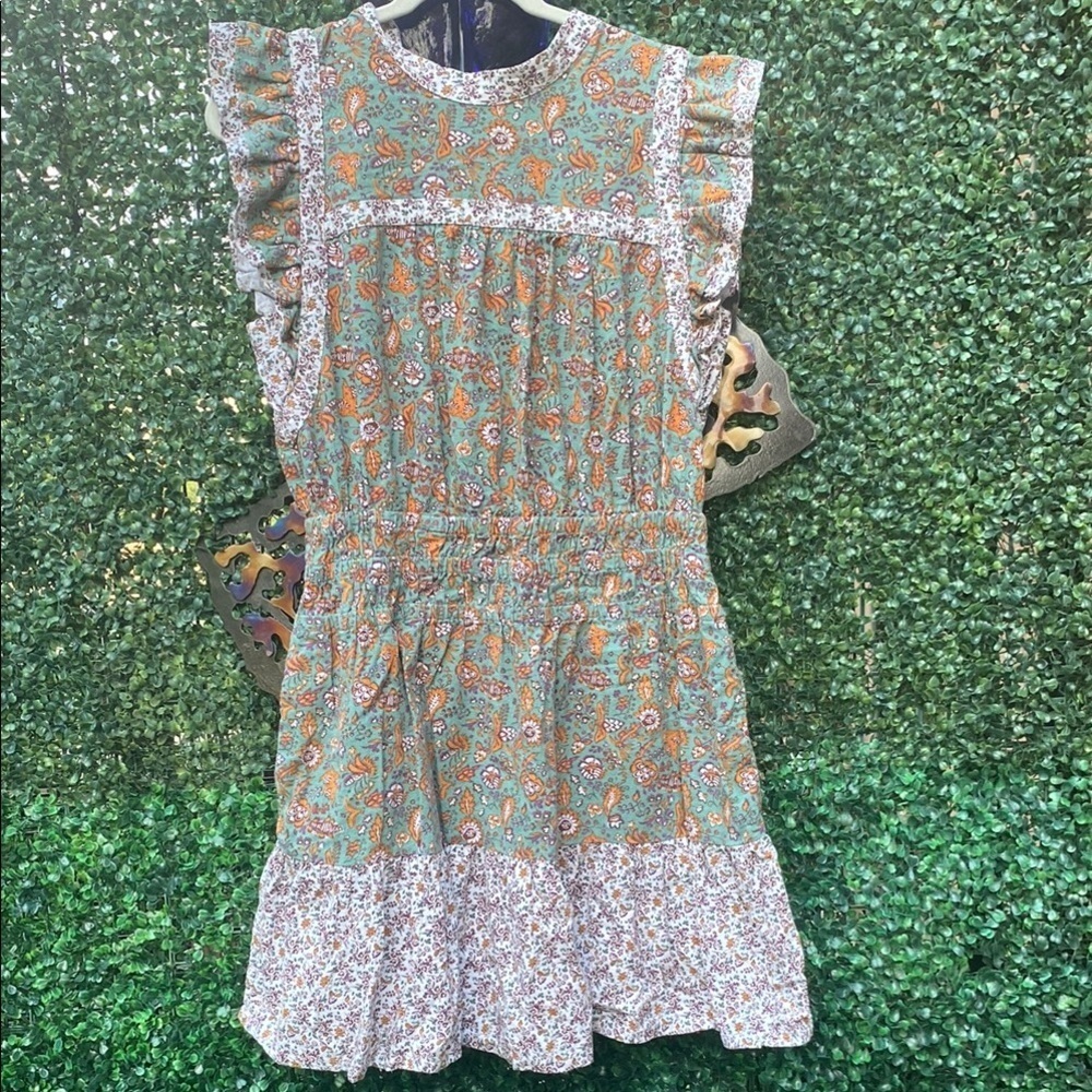 Universal Threads Floral Ruffle Dress